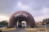 The Donut Hole in La Puente allows you to drive through